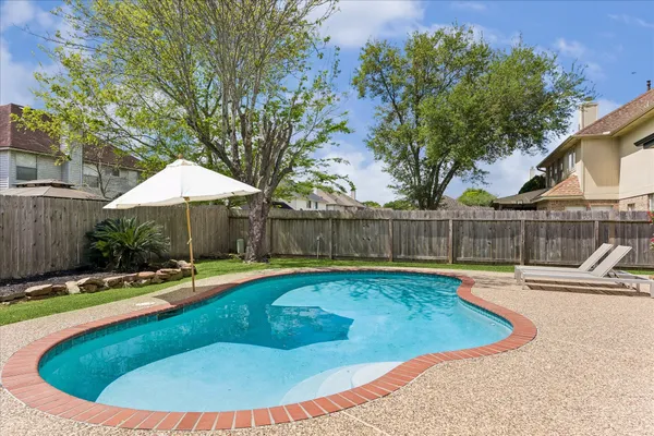 $425,900 | 7022 Red Coral Drive, Pasadena, TX 77505