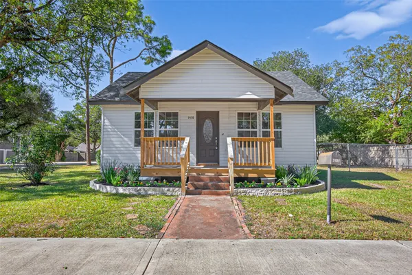 $289,900 | 1418 Carlisle Street, Rosenberg, TX 77471