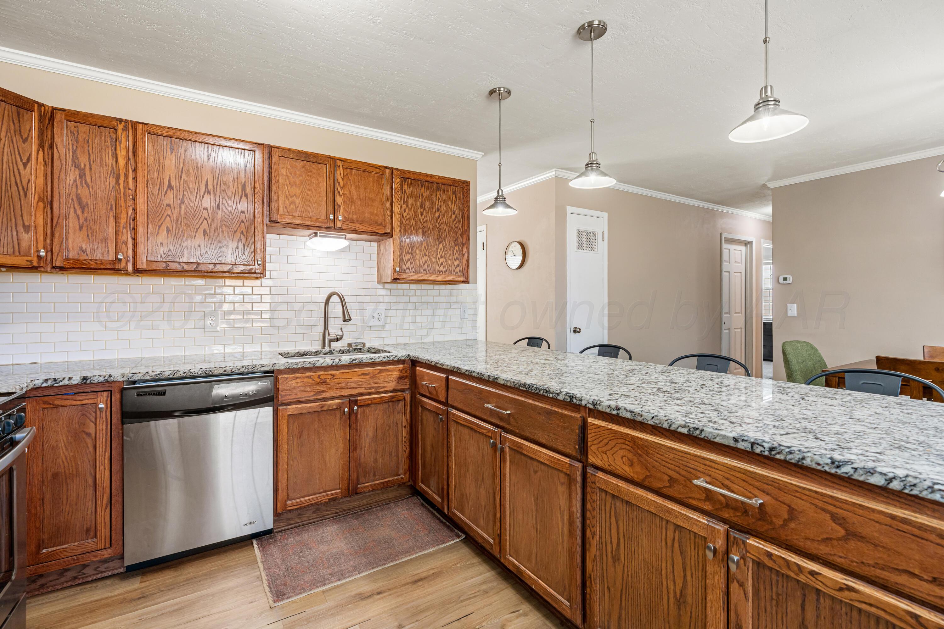 5308 Allen Street Amarillo, TX 79110 - Photo 12 of 21 IMG_1558