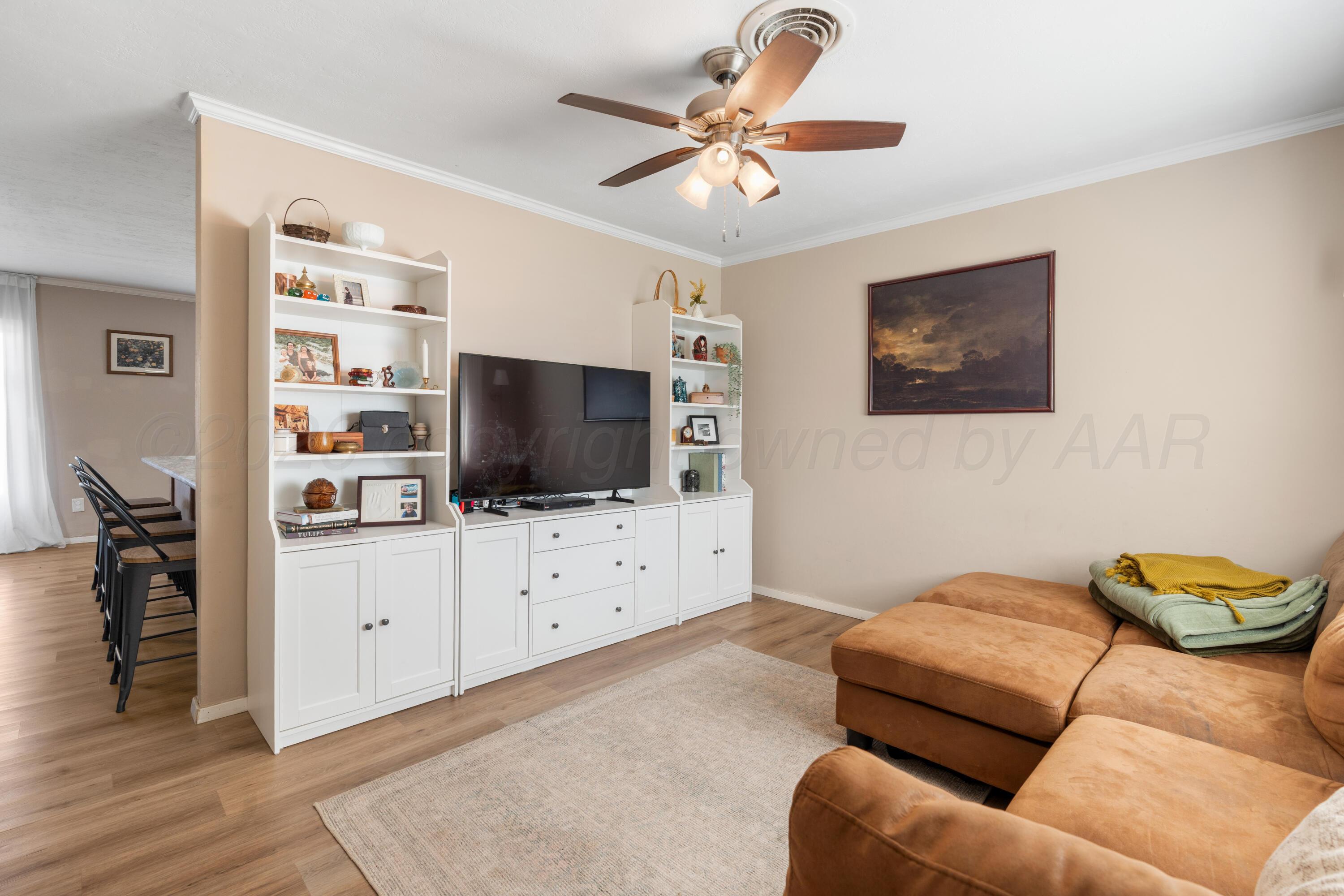 5308 Allen Street Amarillo, TX 79110 - Photo 5 of 21 IMG_1543