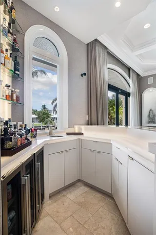 $5,499,000 | 4050 Northeast 30th Avenue, Lighthouse Point, FL 33064