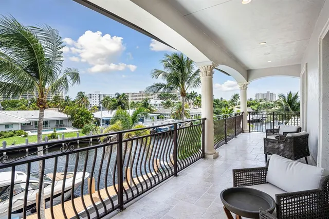 $5,499,000 | 4050 Northeast 30th Avenue, Lighthouse Point, FL 33064