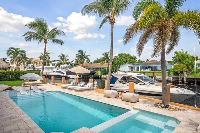 $5,499,000 | 4050 Northeast 30th Avenue, Lighthouse Point, FL 33064