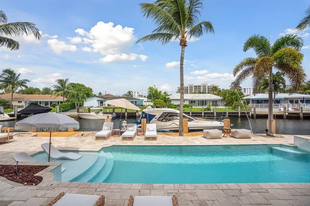 $5,499,000 | 4050 Northeast 30th Avenue, Lighthouse Point, FL 33064