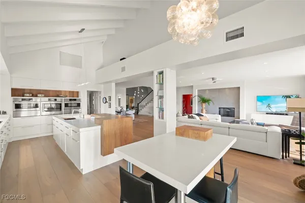 $2,994,000 | 5145 Joewood Drive, Sanibel, FL 33957