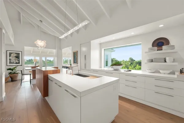 $2,994,000 | 5145 Joewood Drive, Sanibel, FL 33957