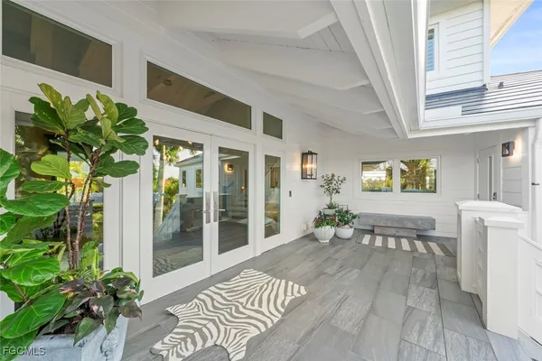 $2,994,000 | 5145 Joewood Drive, Sanibel, FL 33957