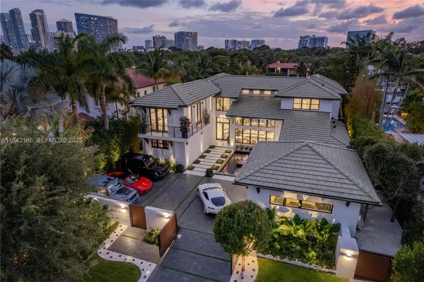 $26,000,000 | 4241 Palm Lane, Miami, FL 33137