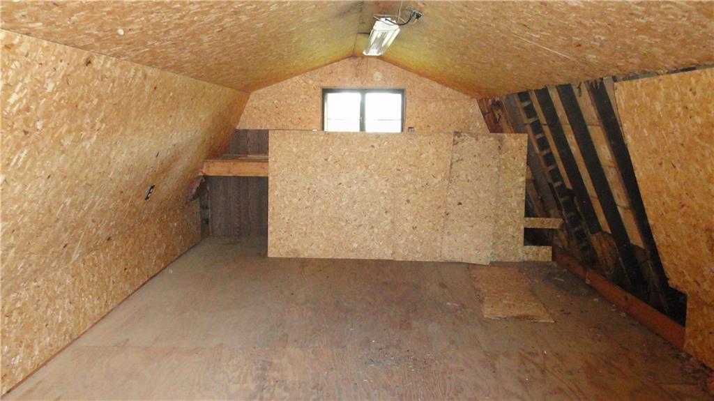 146 Nagy Road Hilliards, PA 16040 - Photo 14 of 25 Gallery Image 14