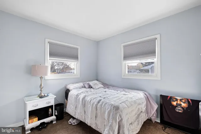 $365,000 | 64 Holden Drive, New Castle, DE 19720