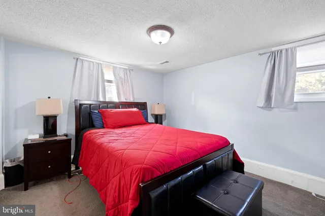 $365,000 | 64 Holden Drive, New Castle, DE 19720