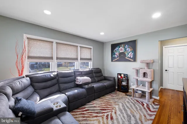 $365,000 | 64 Holden Drive, New Castle, DE 19720