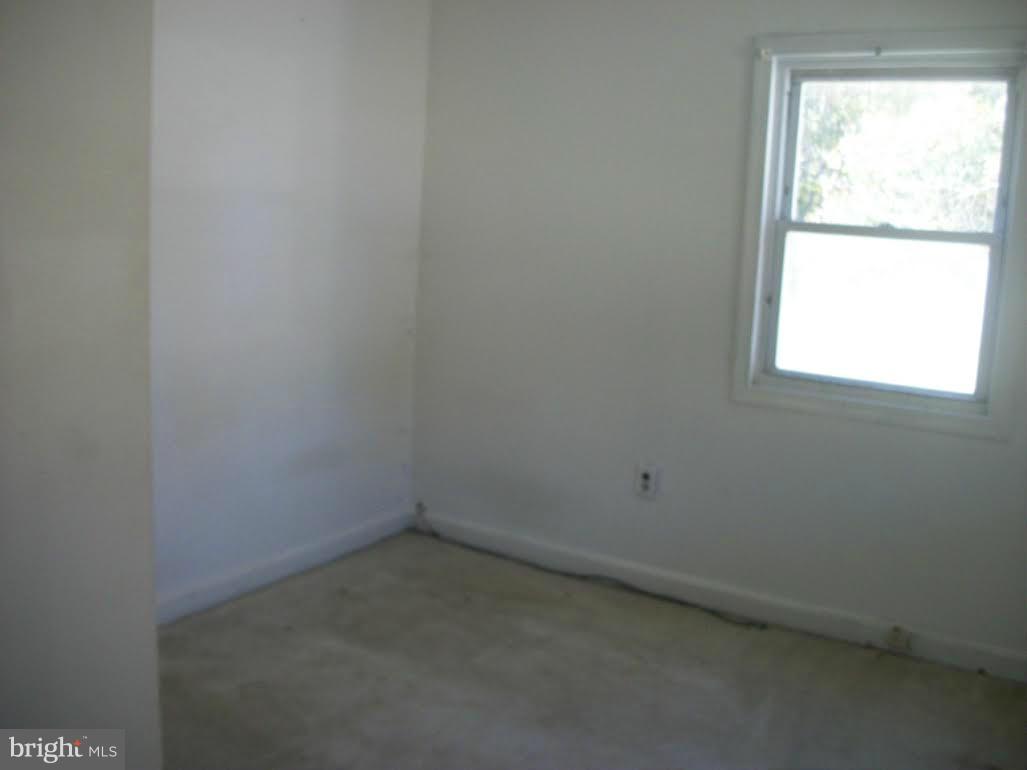 6105 Floral Park Road Brandywine, MD 20613 - Photo 5 of 12 Bedroom