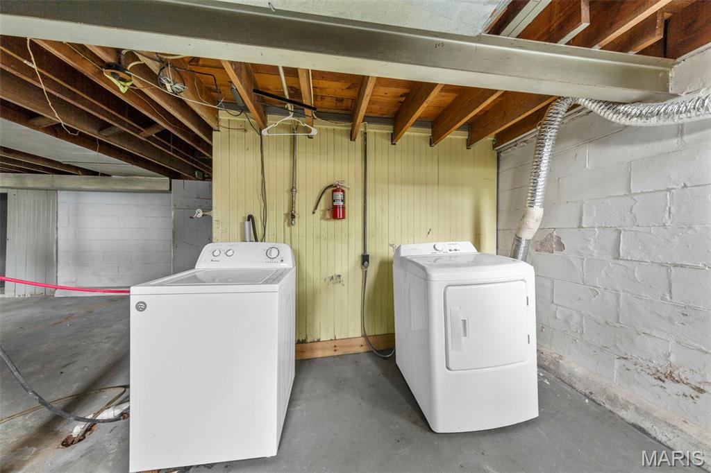 8709 Neier Lane St. Louis, MO 63123 - Photo 22 of 28