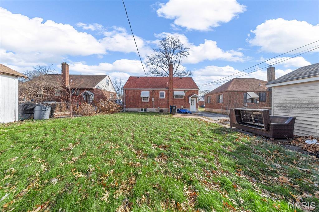 8709 Neier Lane St. Louis, MO 63123 - Photo 26 of 28