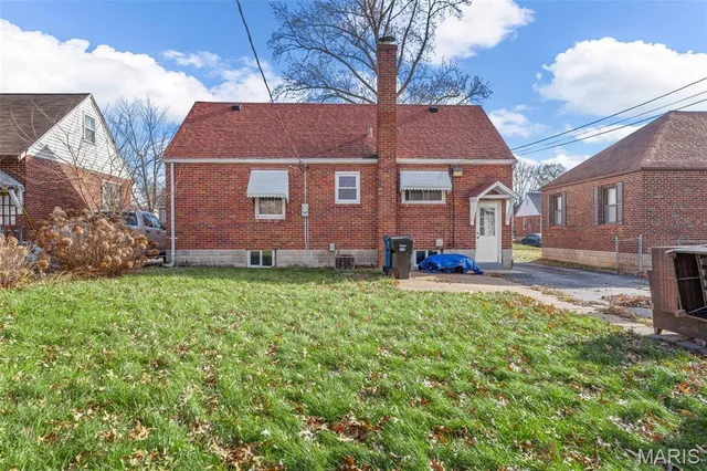 $169,999 | 8709 Neier Lane, St. Louis, MO 63123