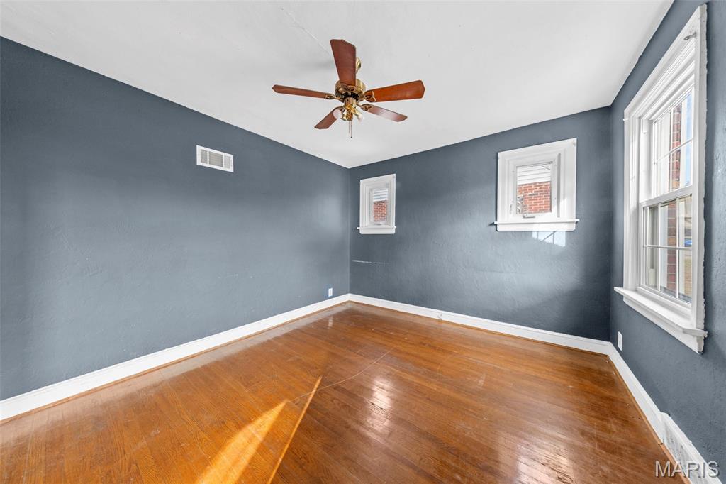 8709 Neier Lane St. Louis, MO 63123 - Photo 6 of 28