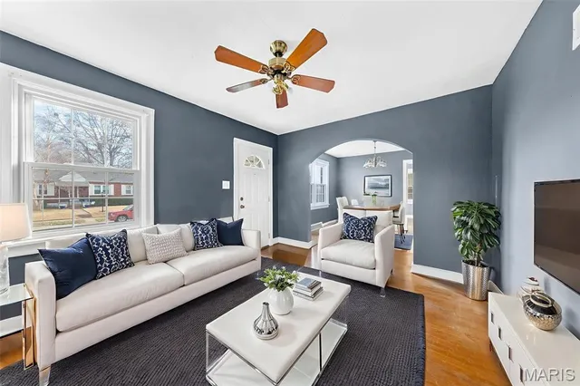 $169,999 | 8709 Neier Lane, St. Louis, MO 63123