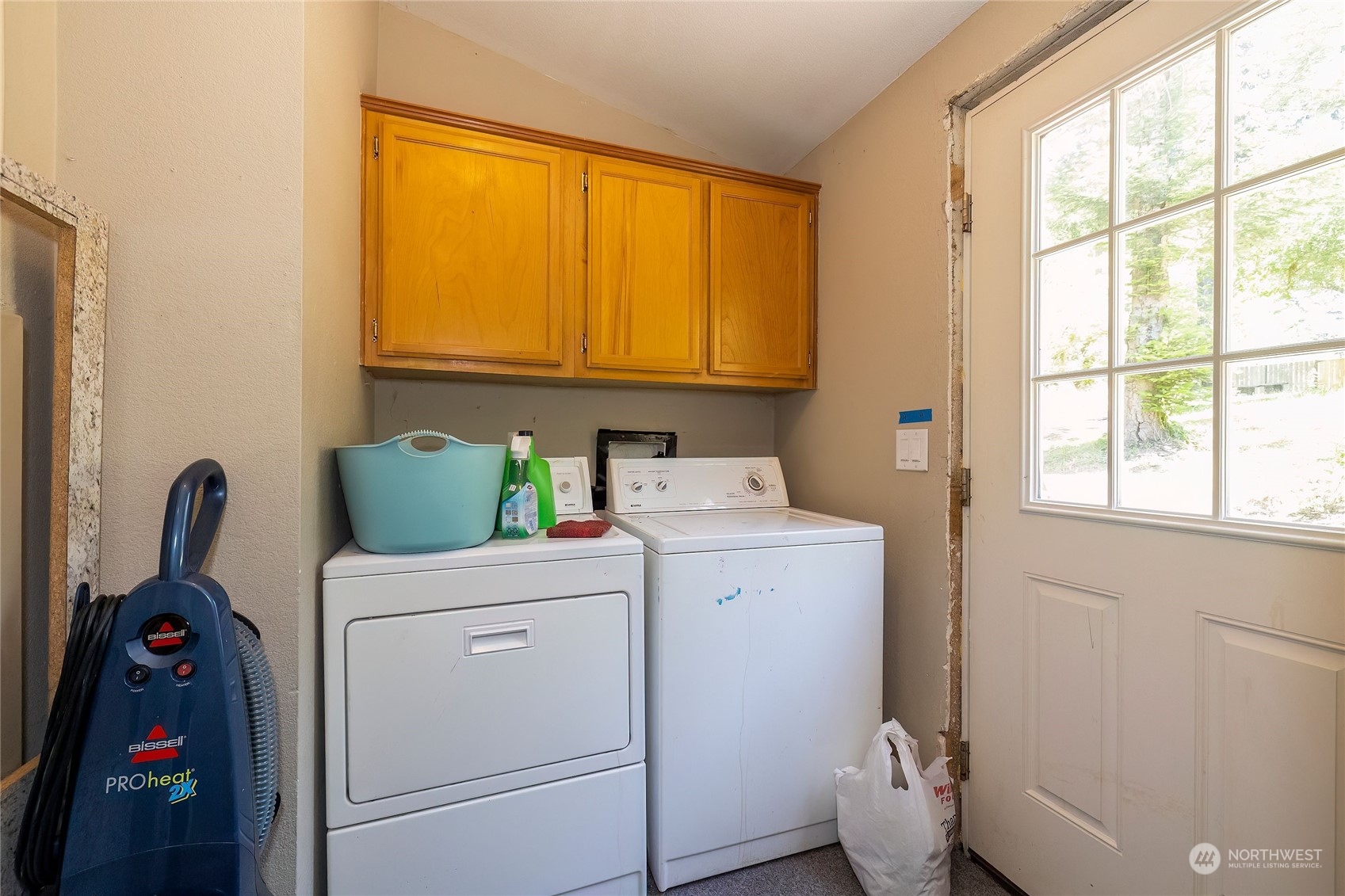4961 East Rasor Road Belfair, WA 98528 - Photo 12 of 21 Gallery Image 12