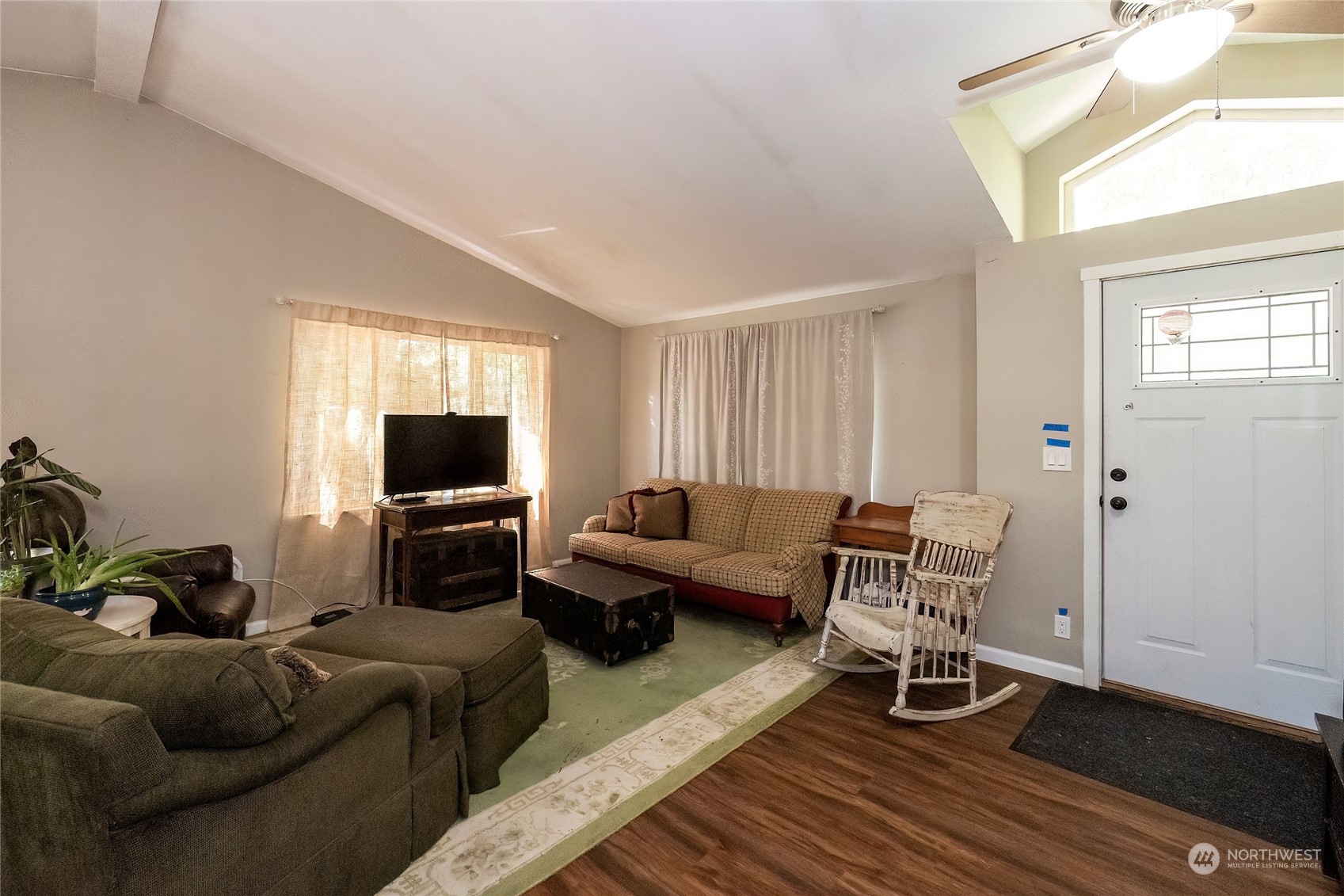 4961 East Rasor Road Belfair, WA 98528 - Photo 5 of 21 Gallery Image 5