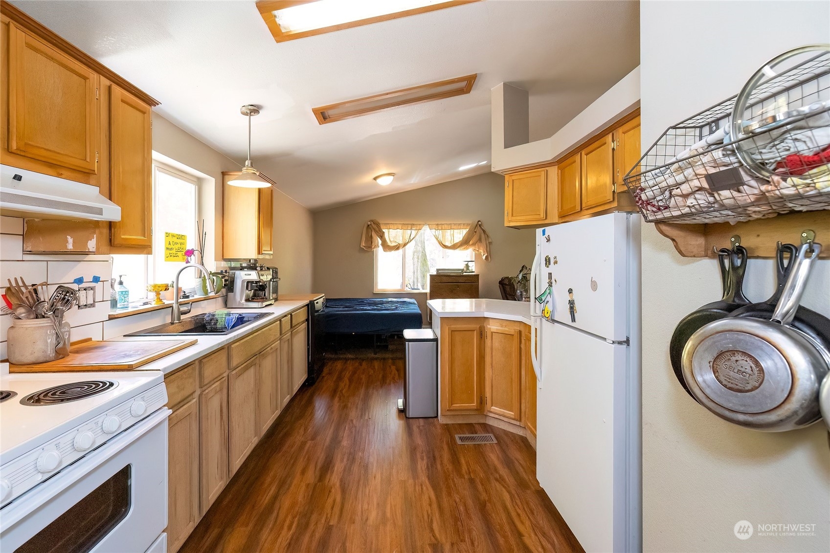 4961 East Rasor Road Belfair, WA 98528 - Photo 8 of 21 Gallery Image 8