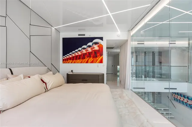 $19,500 | 1040 Biscayne Boulevard, Unit 4207, Miami, FL 33132