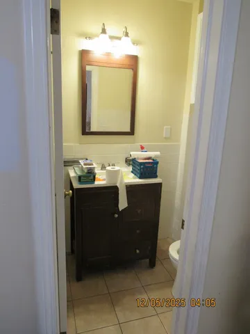 $299,900 | 10072 Drury Lane, Westchester, IL 60154