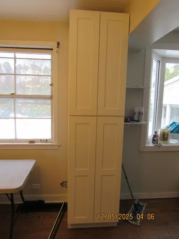 $299,900 | 10072 Drury Lane, Westchester, IL 60154