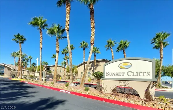$1,550 | 8985 South Durango Drive, Unit 2014, Las Vegas, NV 89113