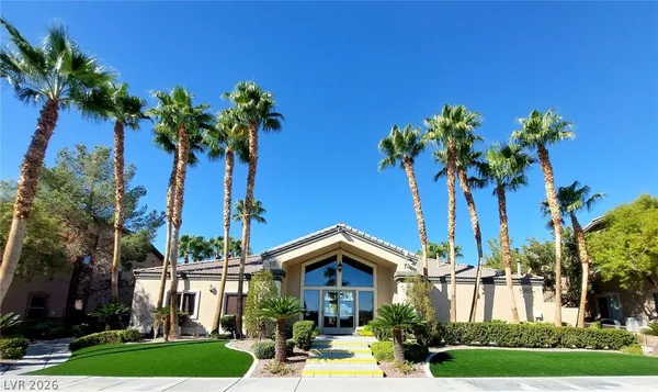 $1,550 | 8985 South Durango Drive, Unit 2014, Las Vegas, NV 89113