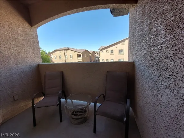 $1,550 | 8985 South Durango Drive, Unit 2014, Las Vegas, NV 89113