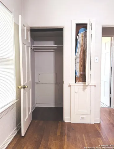 $995 | 409 West Lynwood Avenue, Unit 4, San Antonio, TX 78212