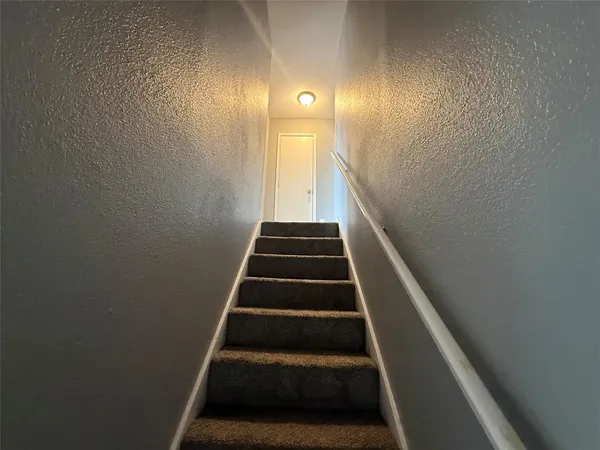 $1,795 | 119 Peachtree Court, Unit D, Kennedale, TX 76060