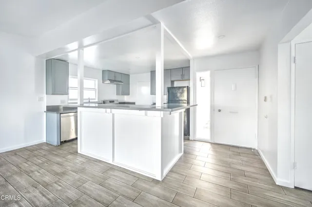 $3,350 | 1931 Ukiah Street, Oxnard, CA 93035