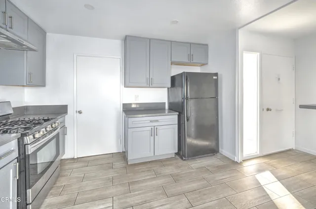 $3,350 | 1931 Ukiah Street, Oxnard, CA 93035