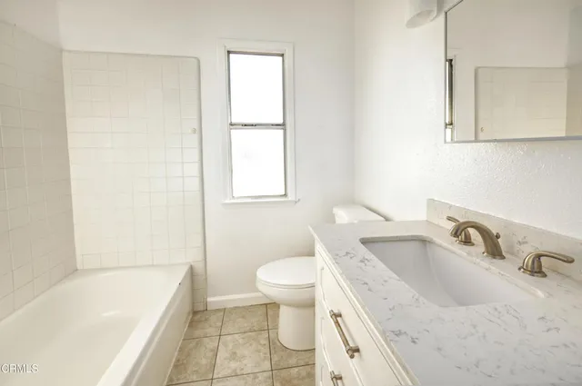 $3,350 | 1931 Ukiah Street, Oxnard, CA 93035