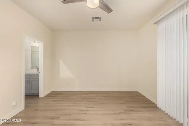 $2,400 | 129 West Latona Road, Phoenix, AZ 85041