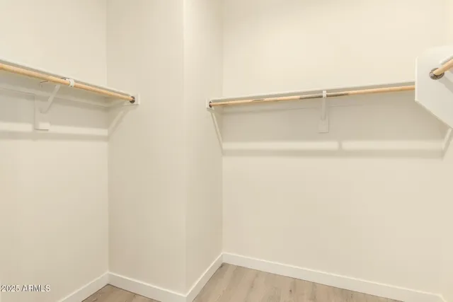 $2,400 | 129 West Latona Road, Phoenix, AZ 85041