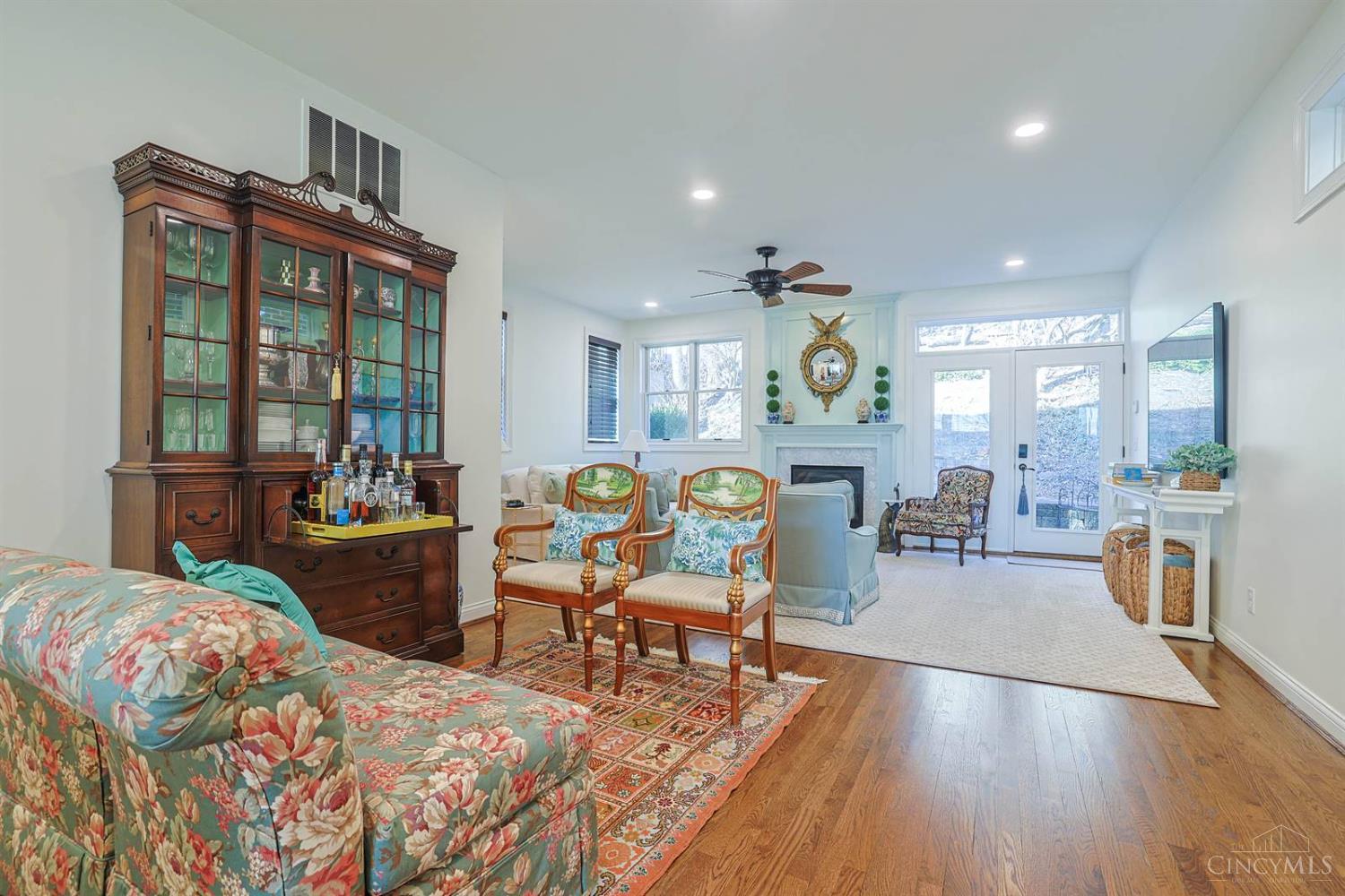 330 Boal Street Cincinnati, OH 45202 - Photo 22 of 87
