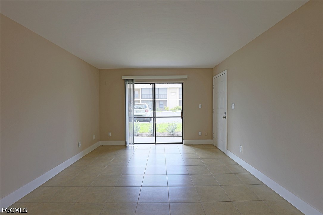 5307 Summerlin Road, Unit 702 Fort Myers, FL 33919 - Photo 7 of 14