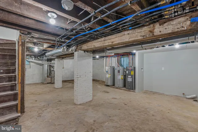 $450,000 | 513 MacDade Boulevard, Darby, PA 19023