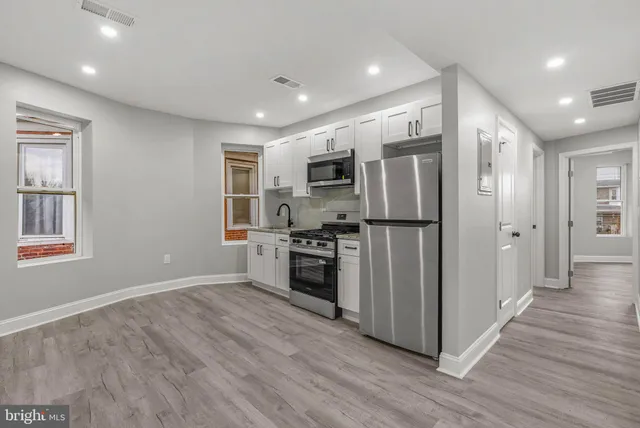 $450,000 | 513 MacDade Boulevard, Darby, PA 19023