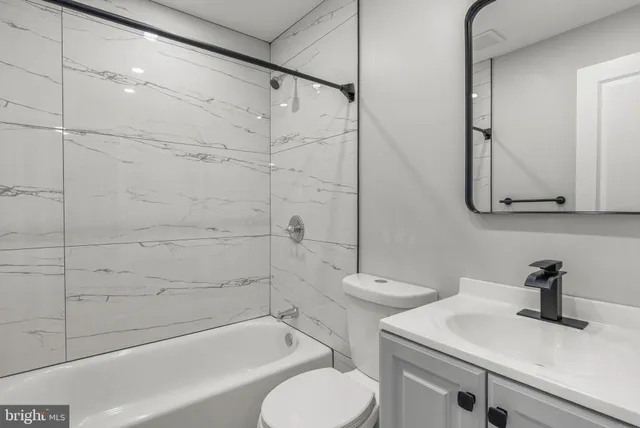 $450,000 | 513 MacDade Boulevard, Darby, PA 19023