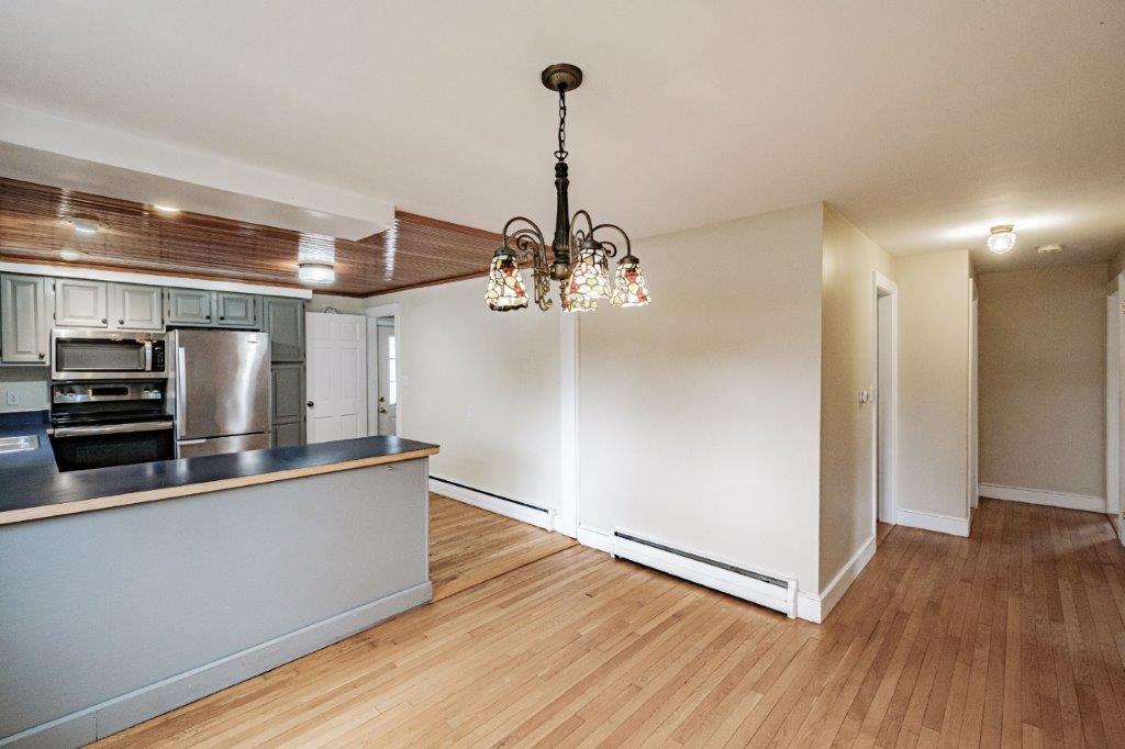 21 Hamlin Road Falmouth, ME 04105 - Photo 21 of 49 20210428gp-62026