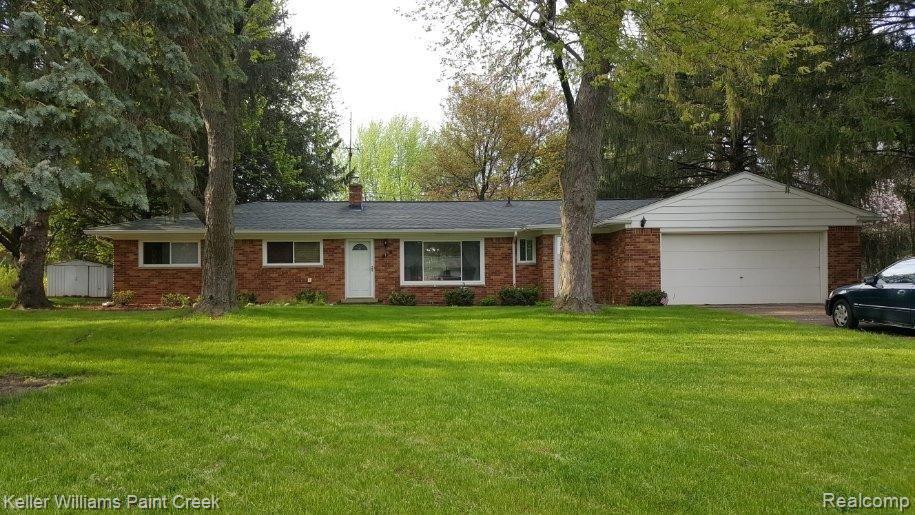 79 Nesbit Lane Rochester Hills, MI 48309 - Photo 1 of 37