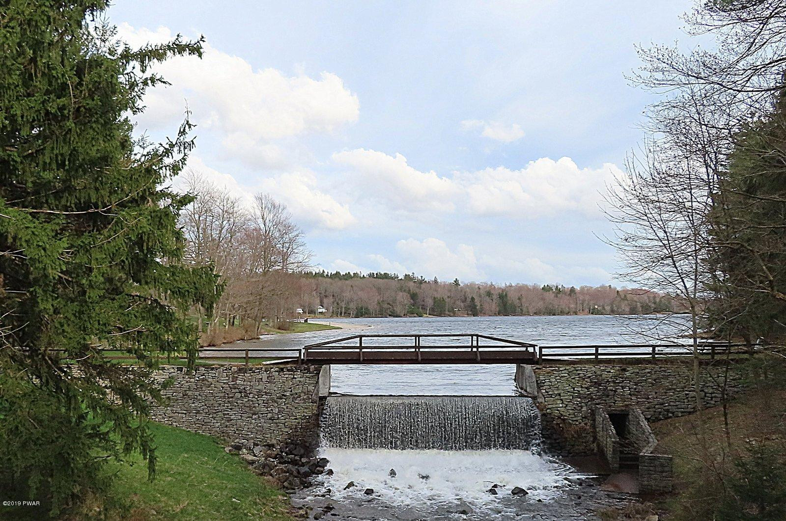 171 Roemerville Road Greentown, PA 18426 - Photo 2 of 42 Promised Land State Park