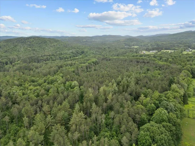 $1,050,000 | 91 Governor Peck Road, Jericho, VT 05465