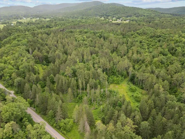$1,050,000 | 91 Governor Peck Road, Jericho, VT 05465