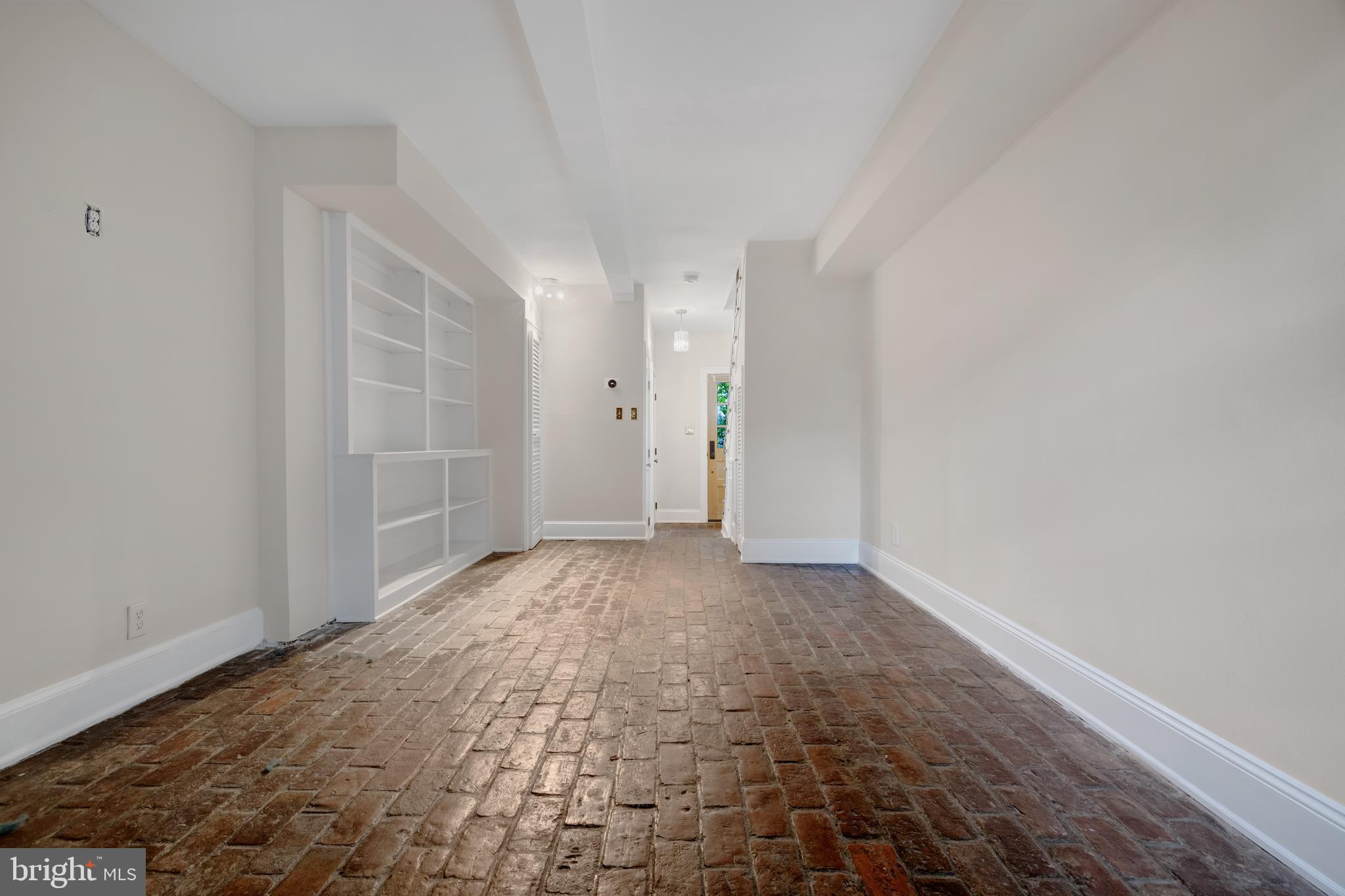 711 A Street Northeast Washington, DC 20002 - Photo 4 of 18