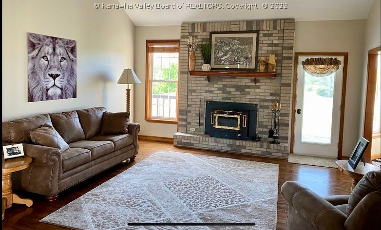 414 Ravenswood Pike Ripley, WV 25271 - Photo 4 of 10 Gallery Image 4